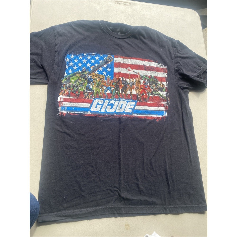 G.I. Joe Mens Popular Characters with Flag T-shirt OOP  XL 2009 Hasbro Tee